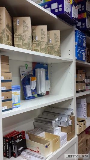 office-1-2.jpg